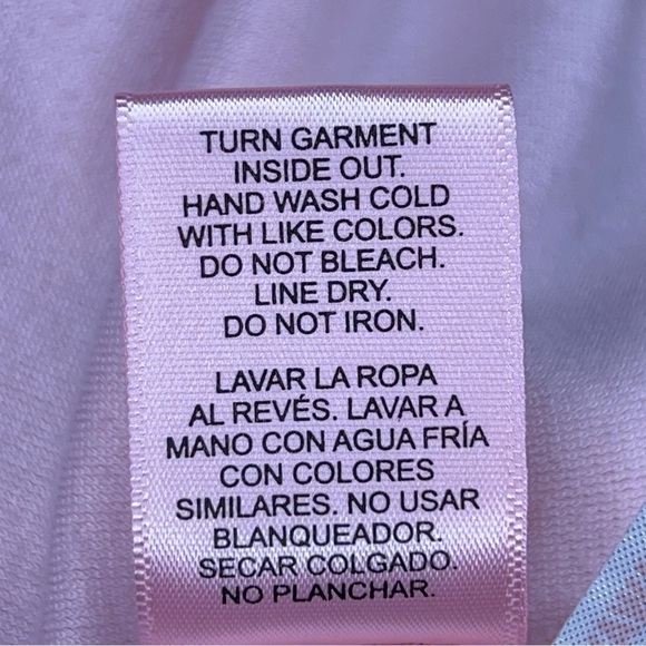 LARGE JUICY COUTURE PINK VELOUR CROP TOP STUDDED TEE STRETCH - Picture 10 of 10